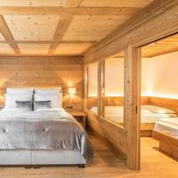 Suite with Sauna