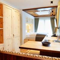 Double Room with Balcony (3 Adults)