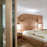 Suite (2 Adults)