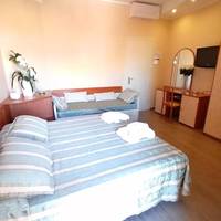 Economy Triple Room