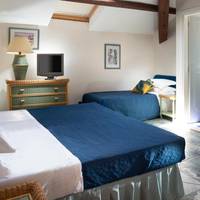 Economy Triple Room