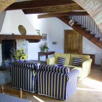 Three-Bedroom Apartment - Split Level