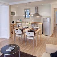 Three-Bedroom Apartment (6 Adults)