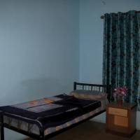 Single Room Shared Bathroom without AC