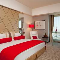 Deluxe Room with One King Bed