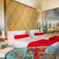 Deluxe Room with Two Twin Beds