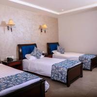Triple Room with City View