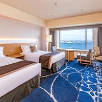 Superior Twin Room with Sea View - Non-Smoking