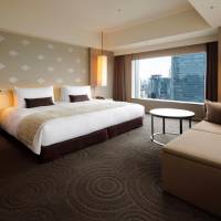 Premier Corner King Room - Non-Smoking