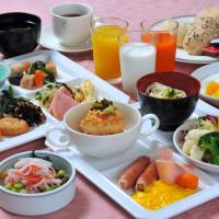 Semi Double Room with Breakfast