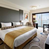Club King Room with Lounge Access - Non-Smoking