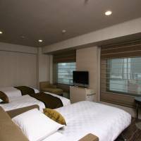 Deluxe Twin Room with Sofa Bed - Non-Smoking