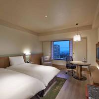  Twin Hilton Room