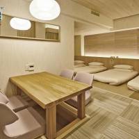 Family Room - Non-Smoking - Main Building