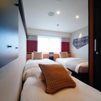 Twin Room with Extra Bed -Non-Smoking