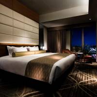 Suite Double Room with Swimming Pool & Fitness Center Access - Regular Floor - Non-Smoking