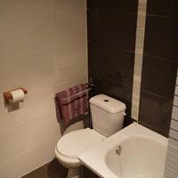 Quadruple Room with Private Bathroom