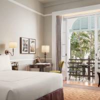 Colonial King Suite