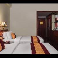 Room #23660411