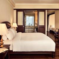 Junior Family Suite with One King Bed and Two Single Beds