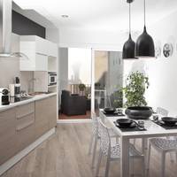 Three-Bedroom Deluxe Apartment