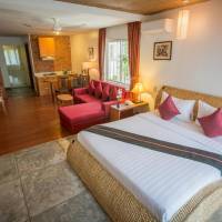Honeymoon Suite Packages Pool View 