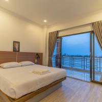 Deluxe Double Room with River View