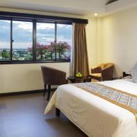 Superior Double Room with city or pool view