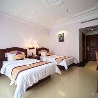 Premium Deluxe Room - Round Trip Airport Transfers