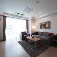 Deluxe Two-Bedroom Apartment