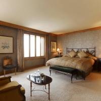 Plaza Suite with Palace View