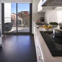 Deluxe Two-Bedroom Apartment (6 Adults) 