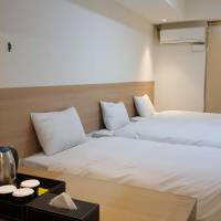 Triple Room with City View