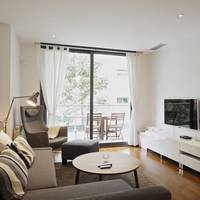 Two-Bedroom Apartment With Patio And Balcony 1.4