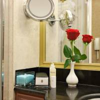 Comfort King Suite