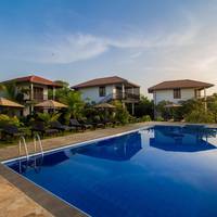 Deluxe Double Room with Balcony and Sea View