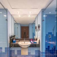 Corner Suite