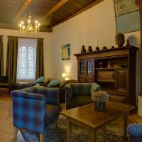 Triple Room with Shared Bathroom