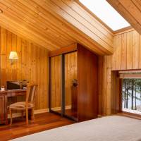 Single Room with Spa Access