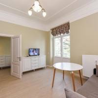 Queen Room with Balcony
