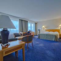 Two-Bedroom Suite with River and Old Town View