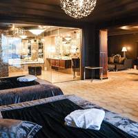 Luxury Suite with gym access