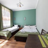 Superior Classic Triple Room with Bowling Access