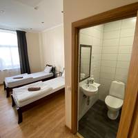 Twin Room with Shower