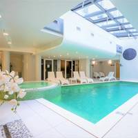 Standard Double Room with Spa Access 