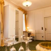 Suite Emerald