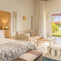 Deluxe Suite with Pool View