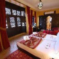 Room #9893805