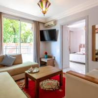 Superior Family Suite with Garden View 