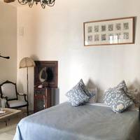Retro Double Suite 